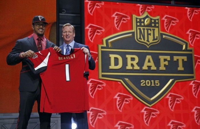 Vic Beasley was taken with the 8th overall pick by the Atlanta Falcons in the 2015 NFL Draft. 