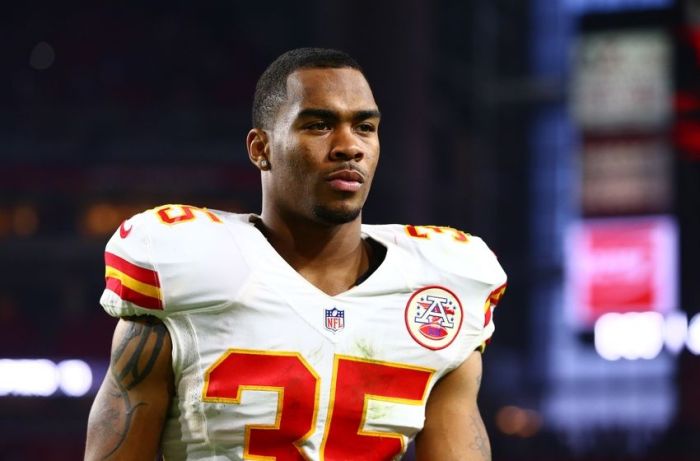 Jamaal Charles ACL injury opens the door for Charcandrick West to get the first opportunity to start for the Chiefs at running back (Photo: Mark J. Rebilas/USA TODAY Sports)